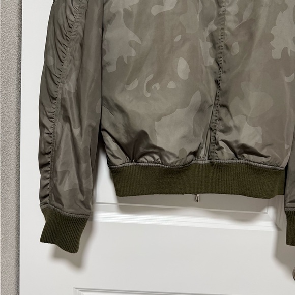 Bomber Jacket with Orange Lining XL - Picture 6 of 8